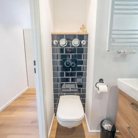 In Für 1 Person - 2.og, Mit Balkon&wlan - Mede0201 * Malente